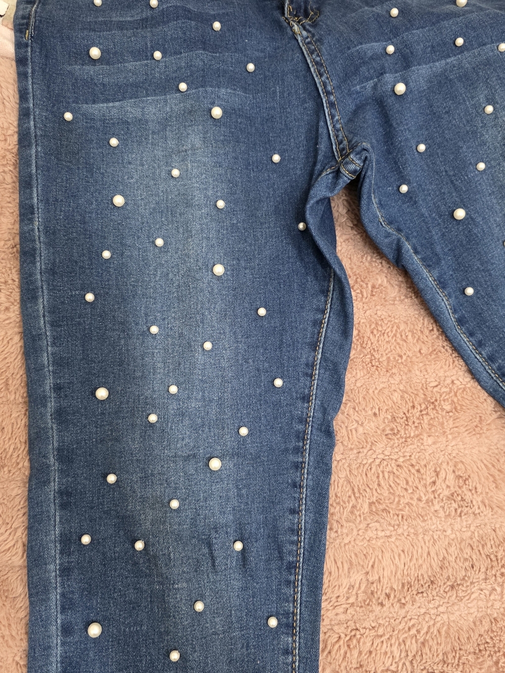 SHEIN Blue Skinny Jeans with Pearl Studs